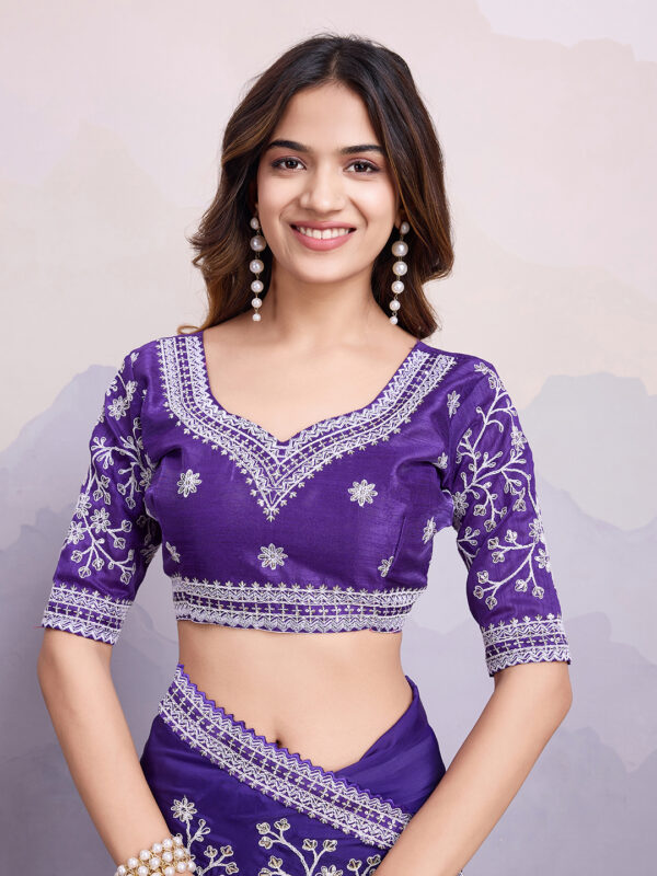 Sofisty Women Embroidered Saree